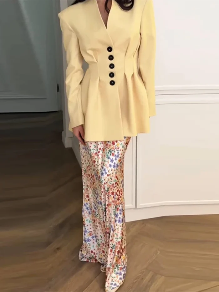 Light Yellow Buttoned V Neck Blazer - Image 5