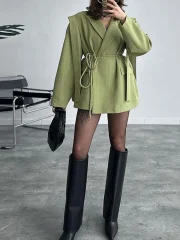 Chic Streetwear Vintage