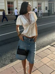 Tossy Lace Summer V-Neck - Image 4