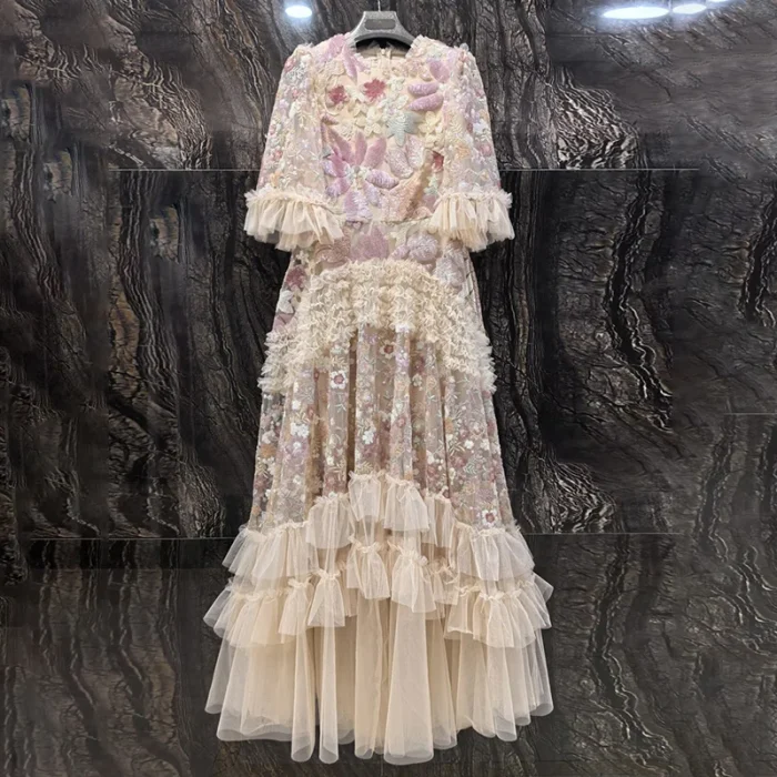 Fashion Pink Embroidered - Image 3
