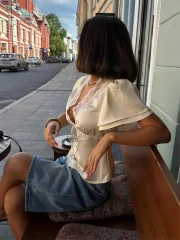 Tossy Lace Summer V-Neck - Image 2