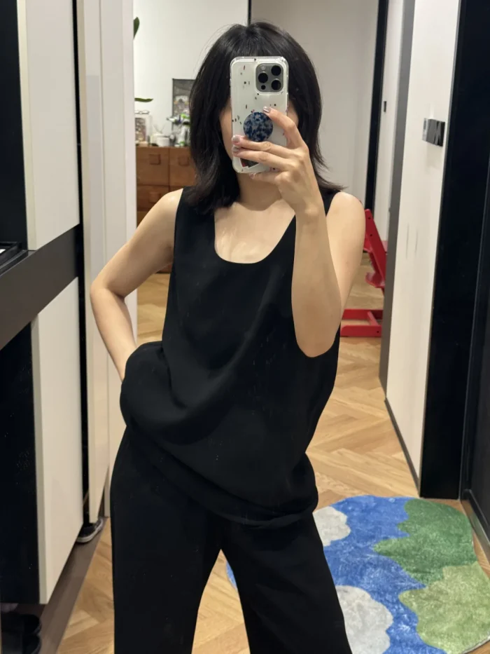 U-Neck Vest Summer - Image 5